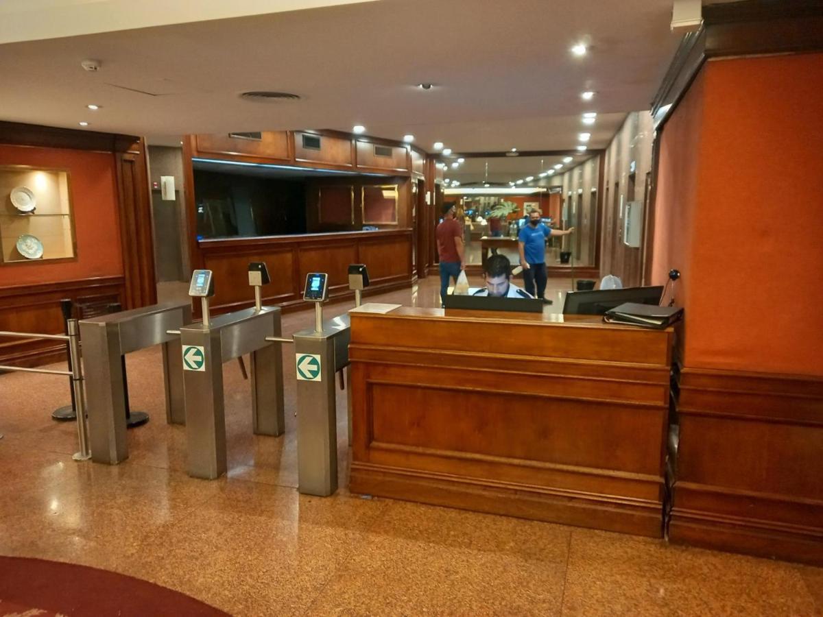 Ferienwohnung Tango Pop Junto Al Obelisco En 820 Avenida Corrientes Buenos Aires Exterior foto
