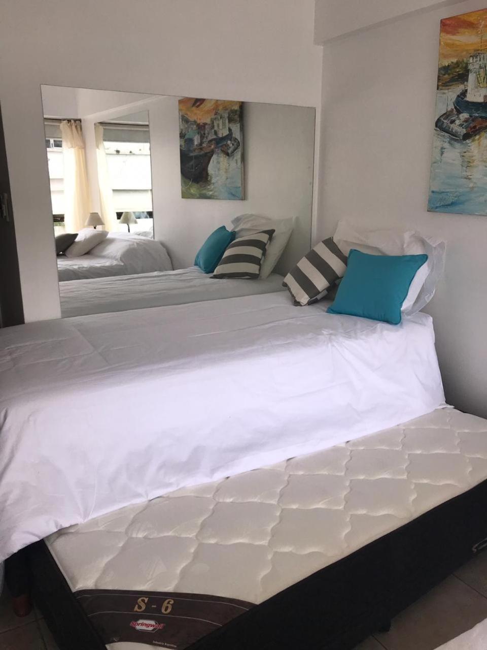 Ferienwohnung Tango Pop Junto Al Obelisco En 820 Avenida Corrientes Buenos Aires Exterior foto